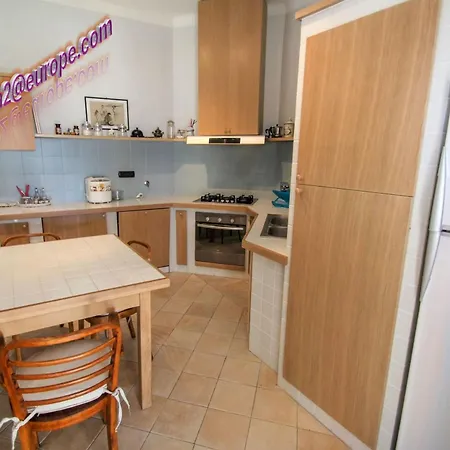شقة Casa De 4 Quartos Com Piscina A 10 Minutos Da