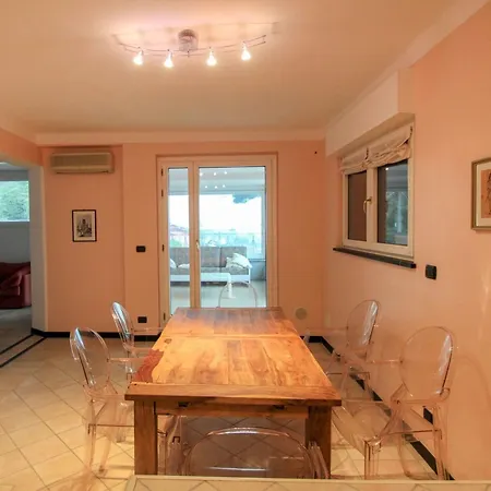 Διαμέρισμα Casa De 4 Quartos Com Piscina A 10 Minutos Da